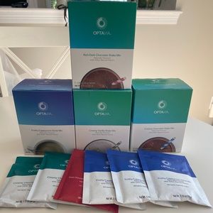 Optavia Fuelings Lot of 32 Shakes. NEW. Not expired.